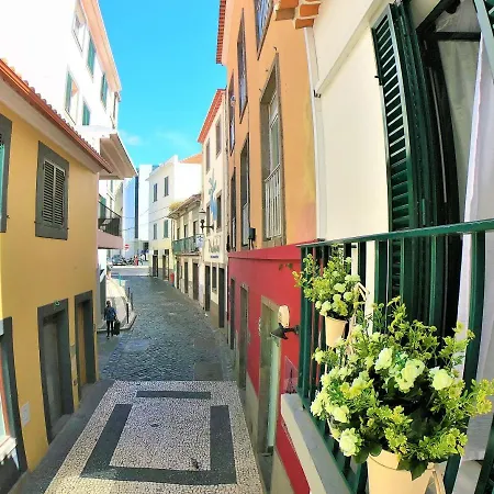 Host Albina @funchal @citycenter @wifi @bbq Holiday home Funchal (Madeira)